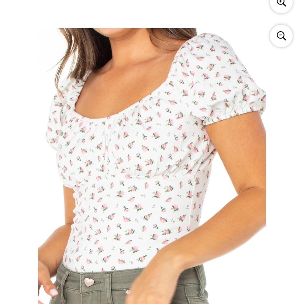 Celebrity Pink Floral Puff Sleeve Bodysuit